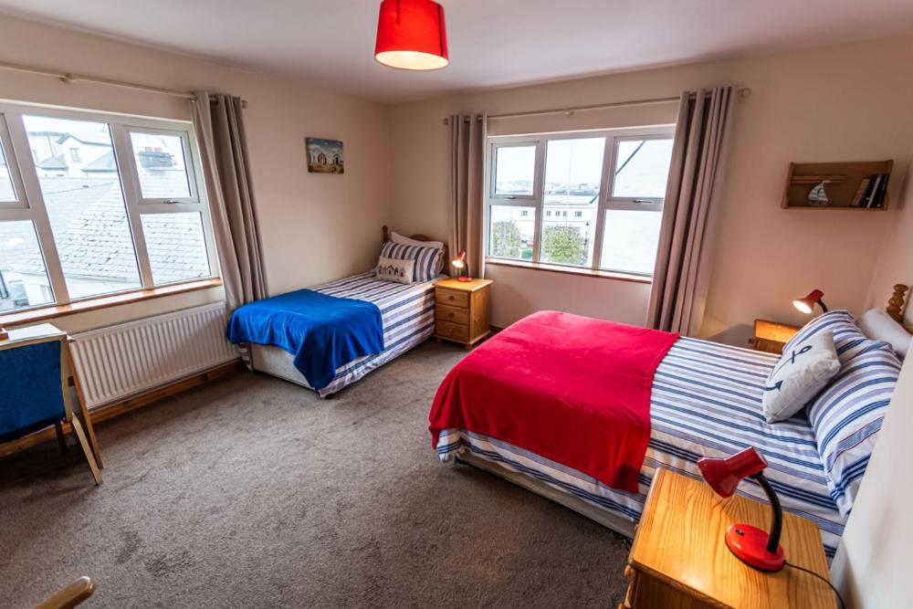 Seawinds Bed And Breakfast Killybegs Esterno foto
