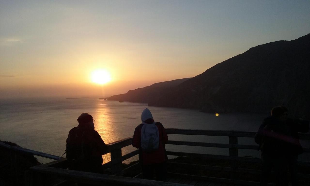 Seawinds Bed And Breakfast Killybegs Esterno foto